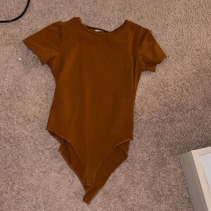 Mangopop brown short sleeve stretch snap close bodysuit casual basic minimal
